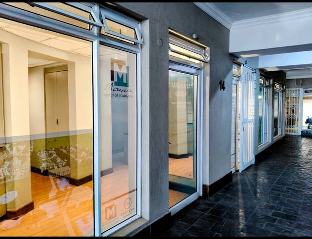 84M² OFFICE FOR SALE IN JEFFREYS BAY CENTRAL